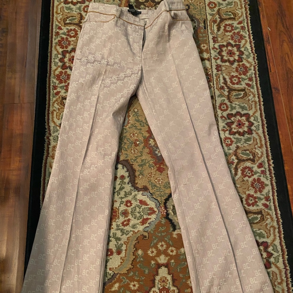BCBG Maxazria stylish beige pants